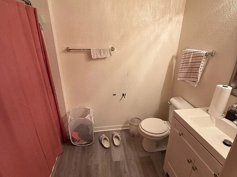 The Parkridge Apartments — Photo 6