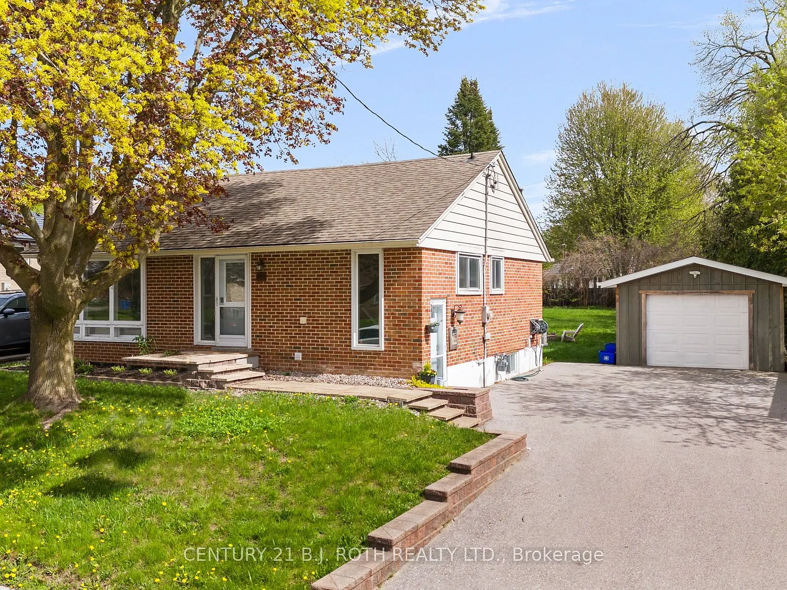 2 bed, $1,850 — Photo 2