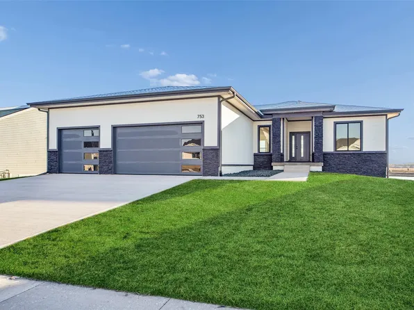 753 SW Cattail Rd, Grimes, IA 50111