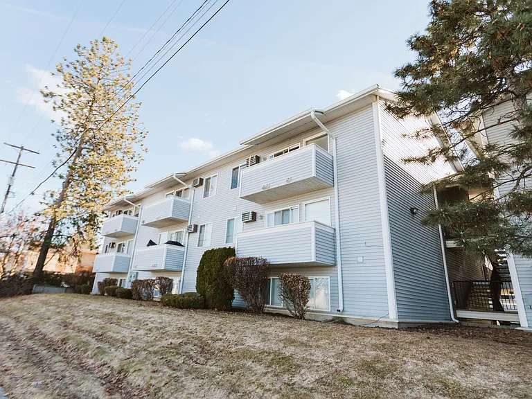 3025 S Cook St — Photo 10