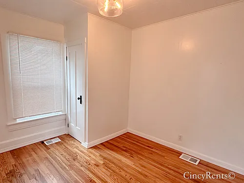 3715 Woodland Ave — Photo 13