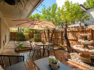 7834 Broadway St, San Antonio, TX 78209