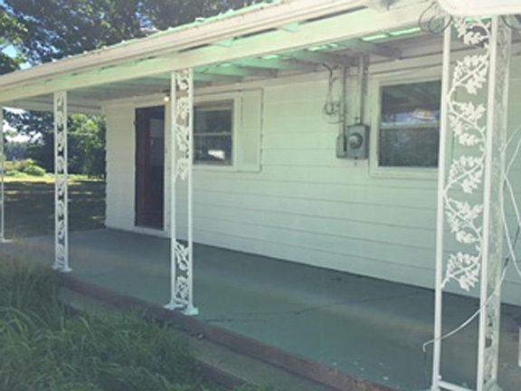3rd image of 4195 E County Road 400 N