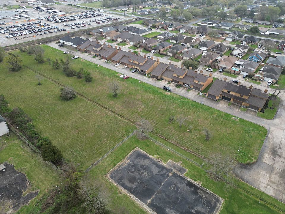 1st image of 0 Raintree Ln