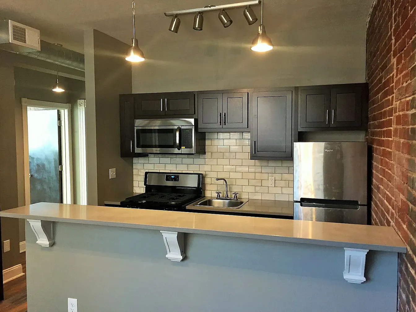 5719 E Liberty Blvd — Photo 3