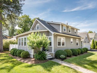 4 Bryn Mawr Rd, Wellesley, MA, 02482