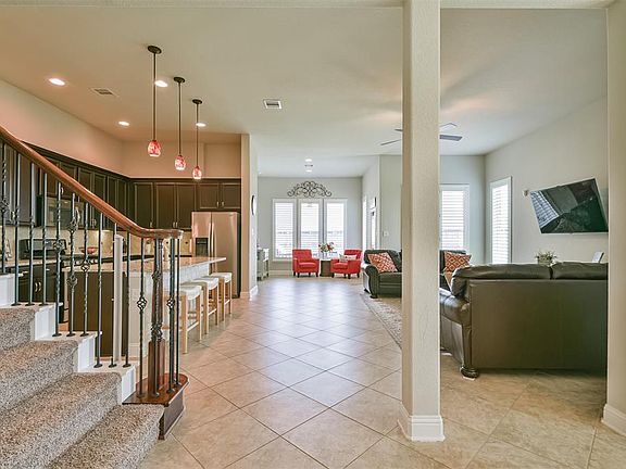 3rd image of 1601 Forelle Dr
