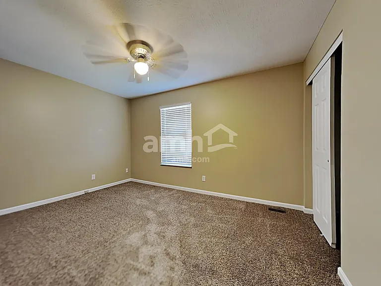 618 Fox Chase Way — Photo 19