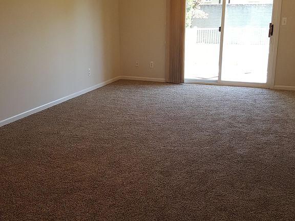 5th image of 28542 Cole St
