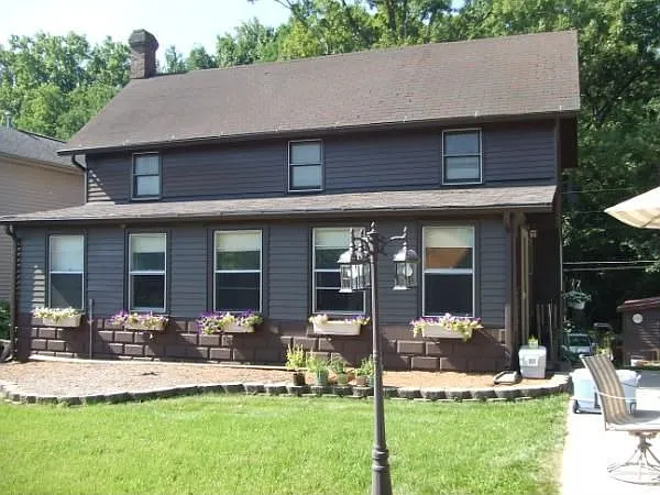 515 Lions Dr photo 1