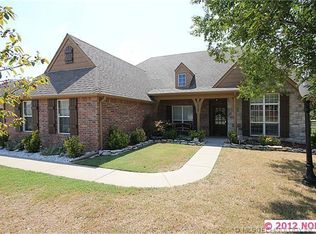 10308 E 92nd Pl, Owasso, OK 74055