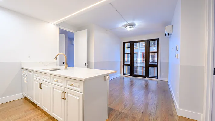 Rented by Nooklyn NYC LLC | media 2