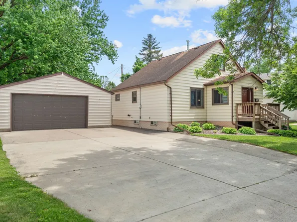 1345 S Main St, Zumbrota, MN 55992