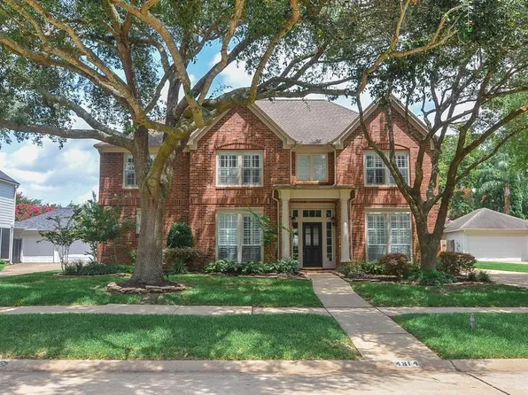 4814 Keneshaw St, Sugar Land, TX 77479
