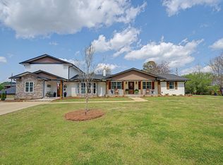 5 Woodmont Dr, Belmont, MS 38827