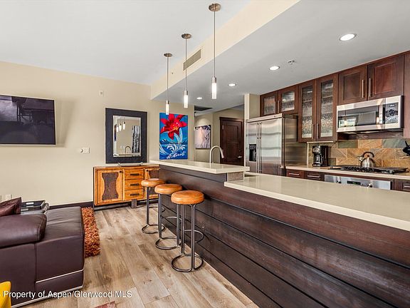 4th image of 120 Carriage Way #2206