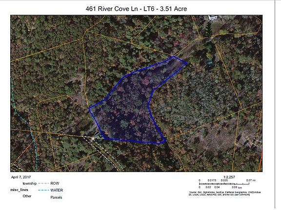 2nd image of 461 River Cove Ln
