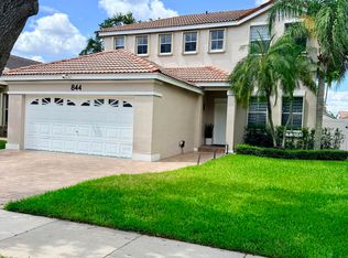 844 Falling Water Road, Weston, FL 33326