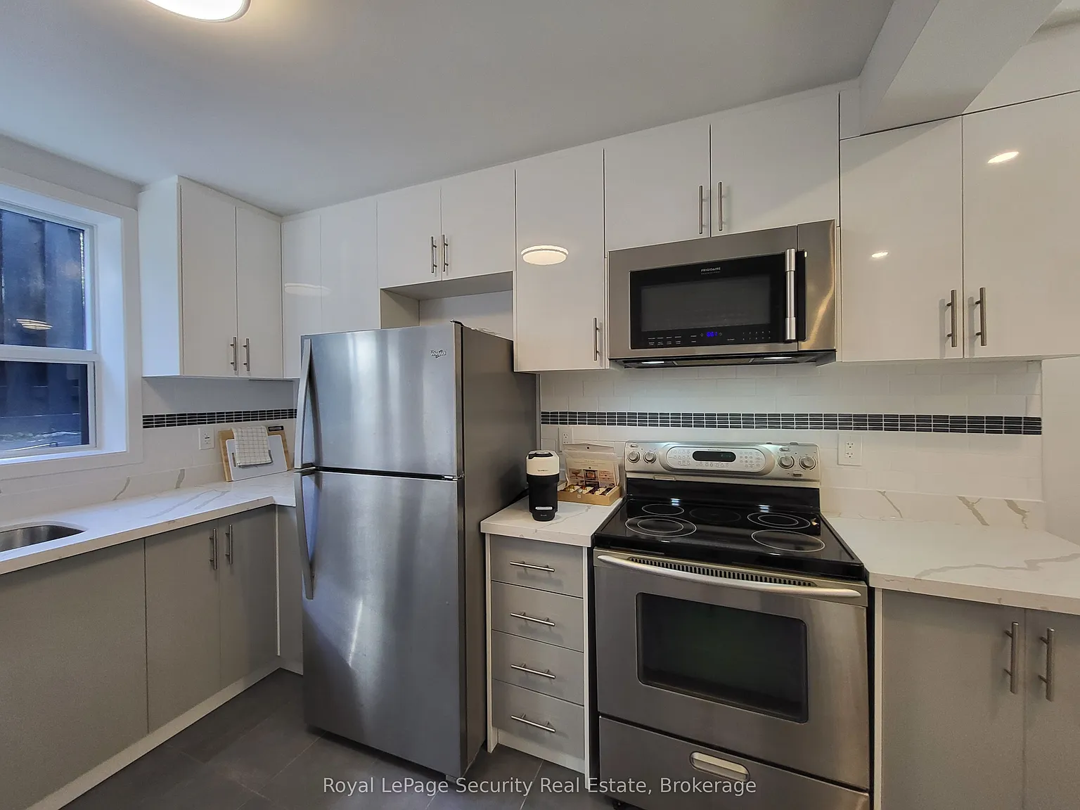 2 bed, $2,000 — Photo 2