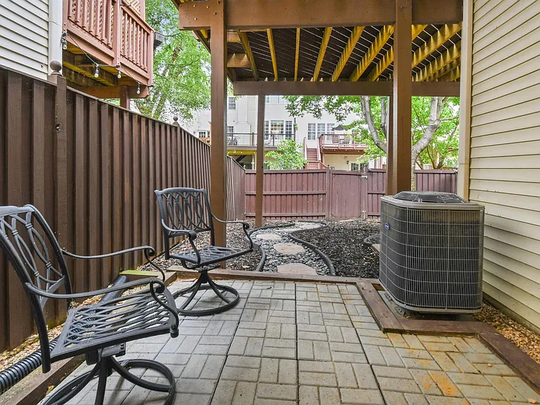 205 Grassy Ridge Ter — Photo 11