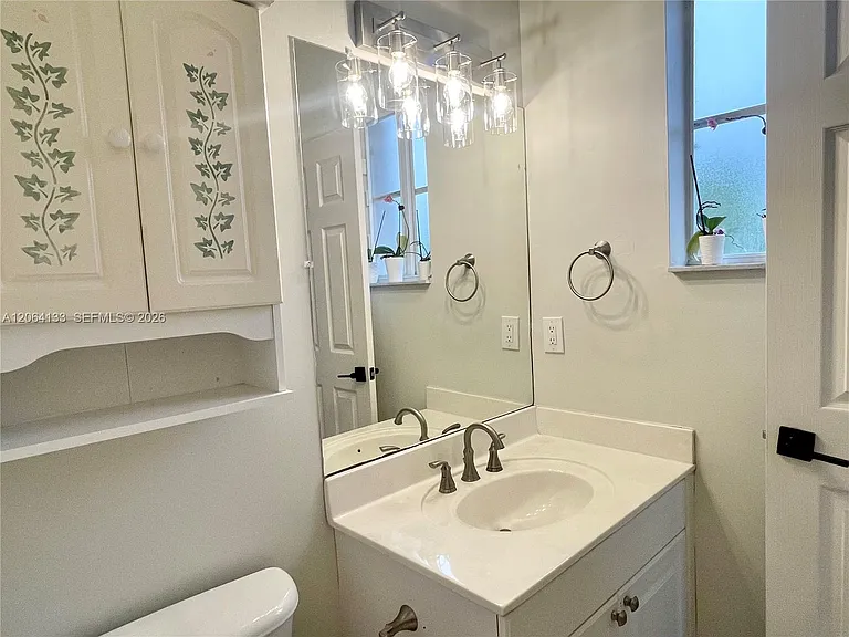 14121 SW 130th Ave — Photo 41