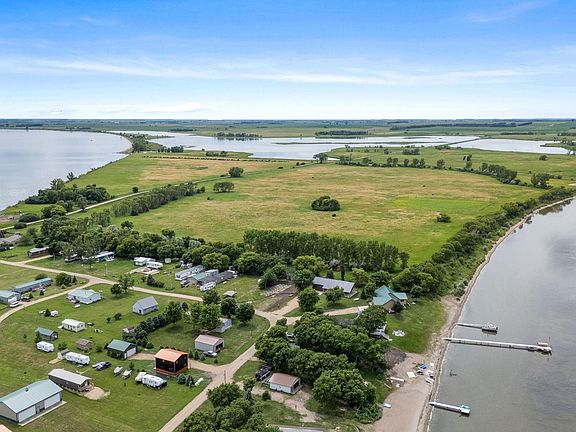5th image of 240 Francis Rd