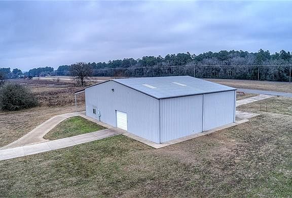 2nd image of 284 Private Road 7538