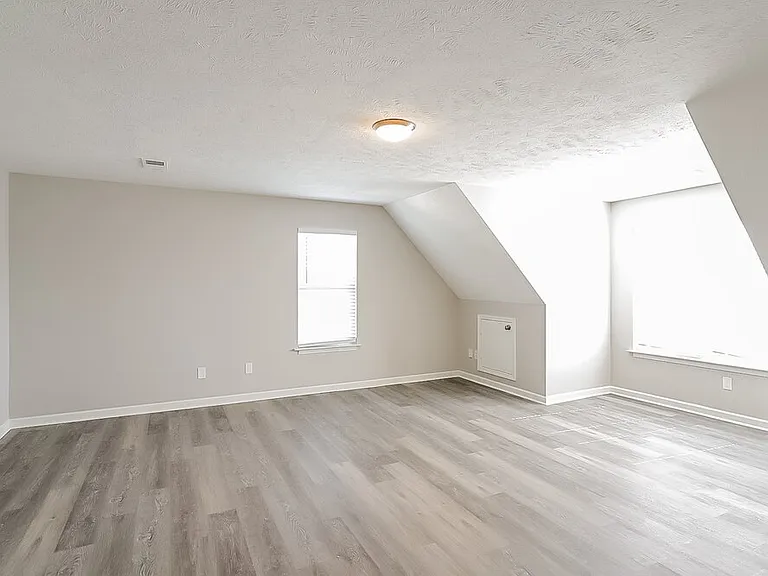 2701 Pepperdine Dr — Photo 13