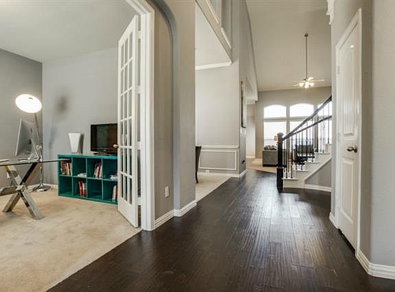 3rd image of 2433 Lakebend Dr