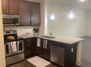 8651 Stephens Church Rd #304, Wilmington, NC 28411