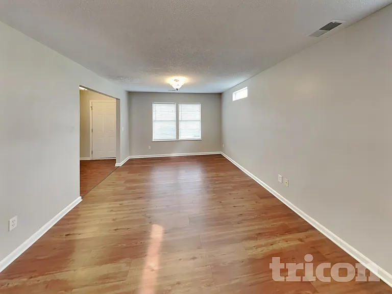 308 Fox Trot Dr — Photo 6