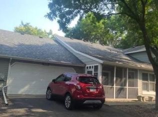 7832 Glenda Ct, Apple Valley, MN 55124