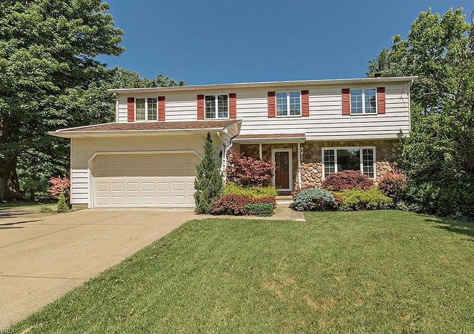 1st image of 8821 Arrowood Dr