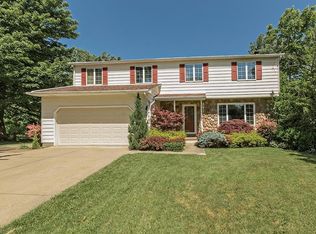8821 Arrowood Ct, Mentor, OH 44060