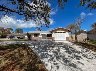 325 NW Rebecca Ave, Port Saint Lucie, FL 34983