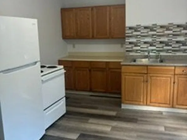 151 Green St, Clinton, MA