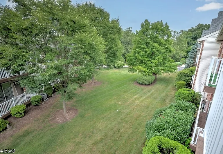 32 Rebecca Rd — Photo 23