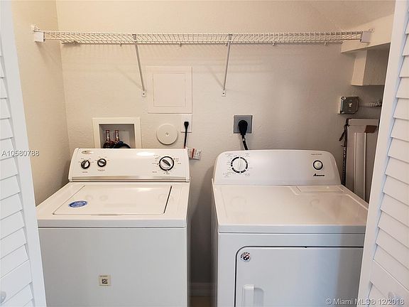 4th image of 22721 SW 88th Pl
