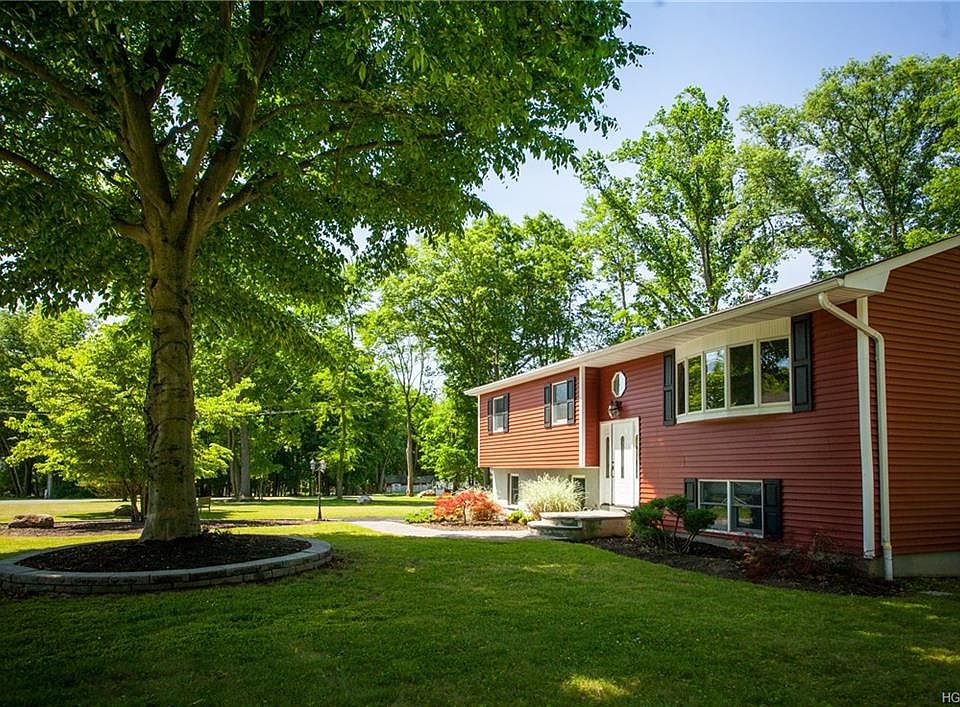 1 N Lorna Ln, Airmont, NY 10952 Zillow