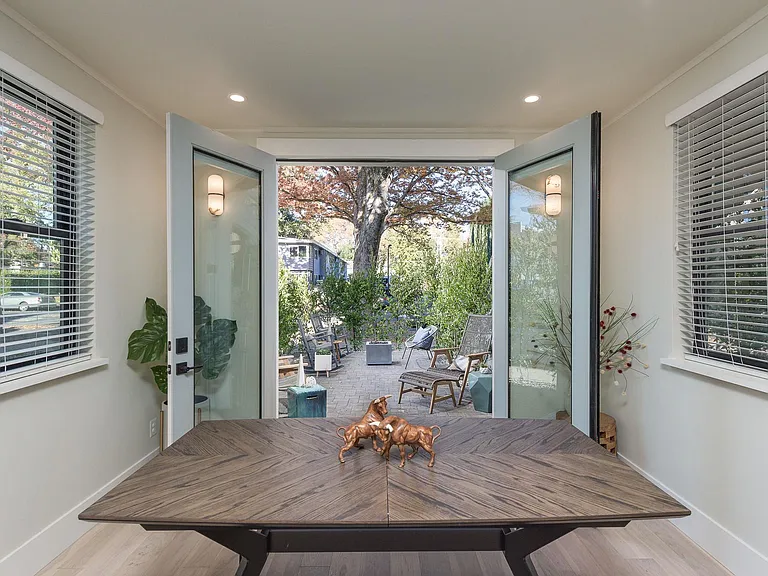 Luxury Spaces — Photo 11