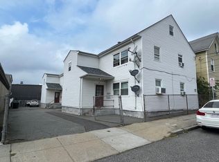 20 Orange St, Fall River, MA 02720