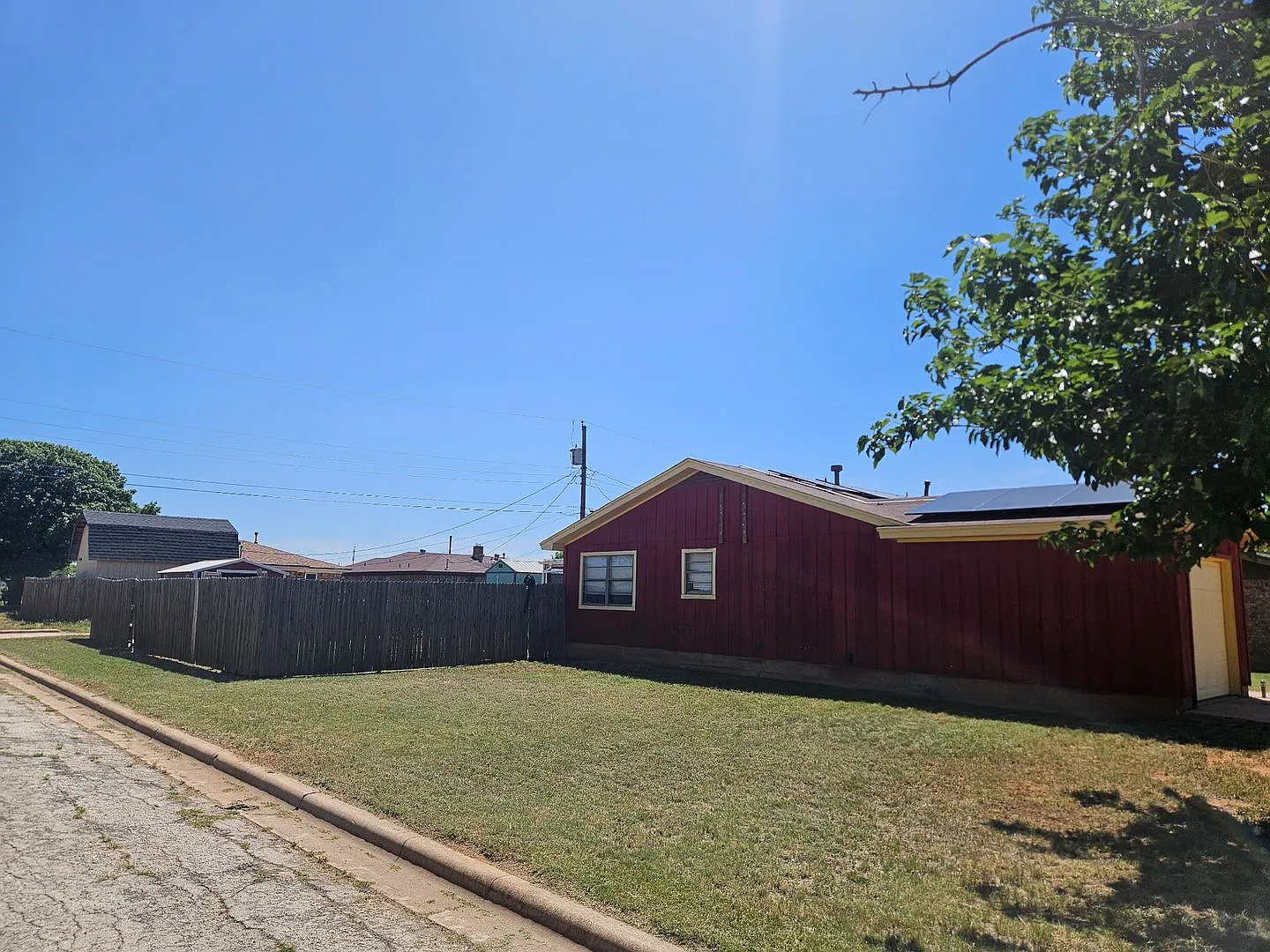 Less Than 5 Minutes from Dyess Air Force Base! — Photo 4