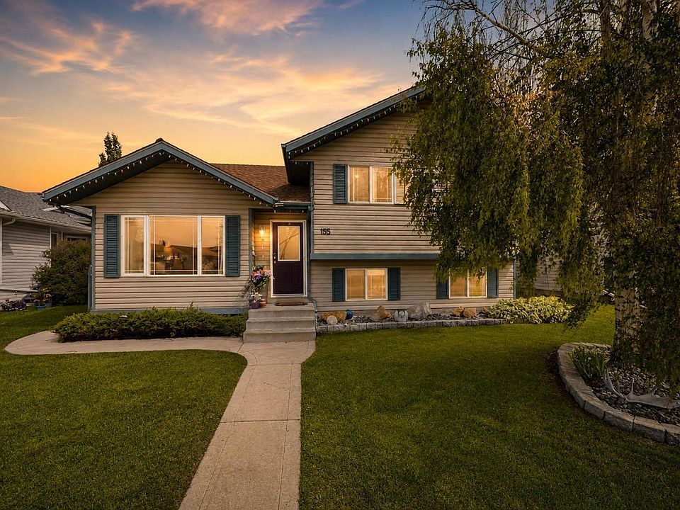1st image of 155 Lampard Cres