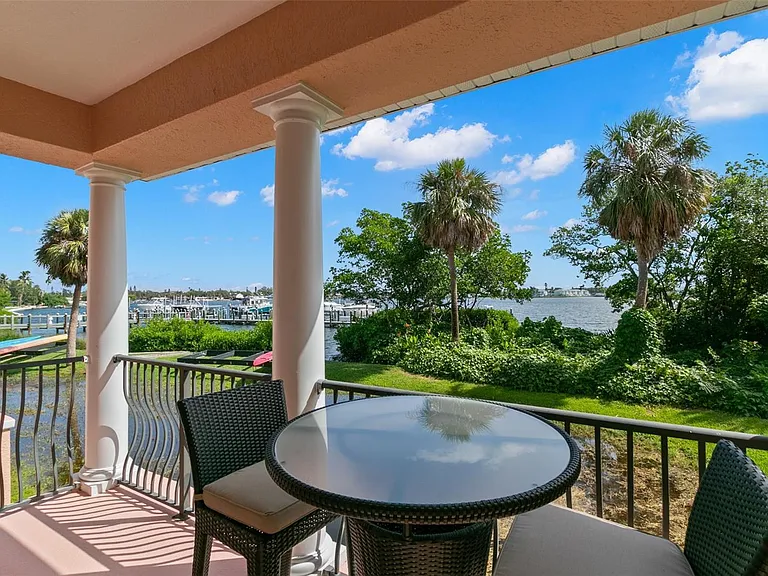 24 Mangrove Point — Photo 5