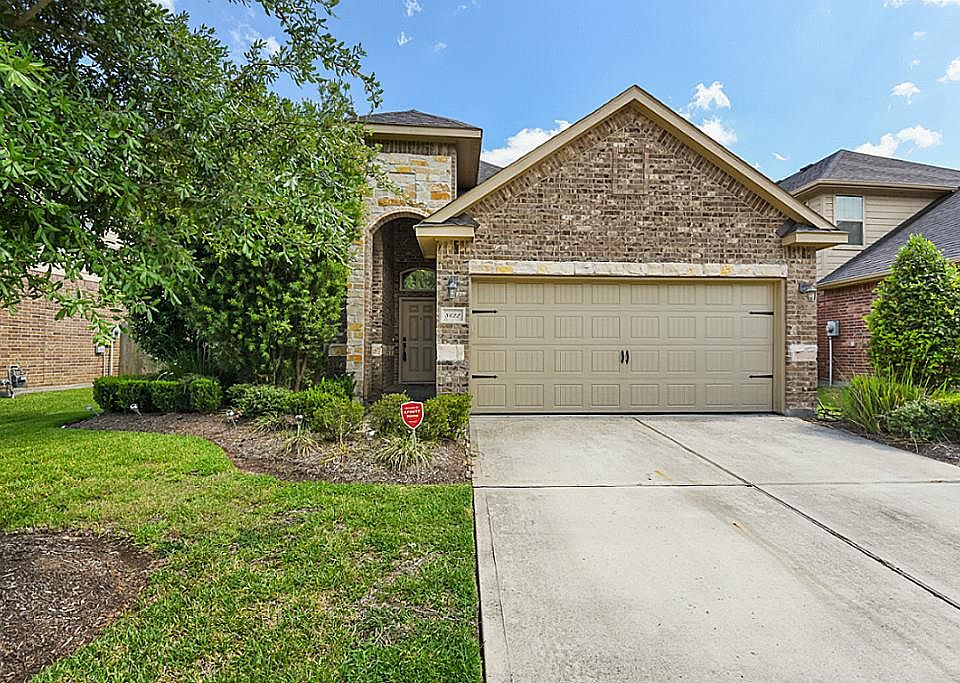 1st image of 8622 Crescent Valley Ln