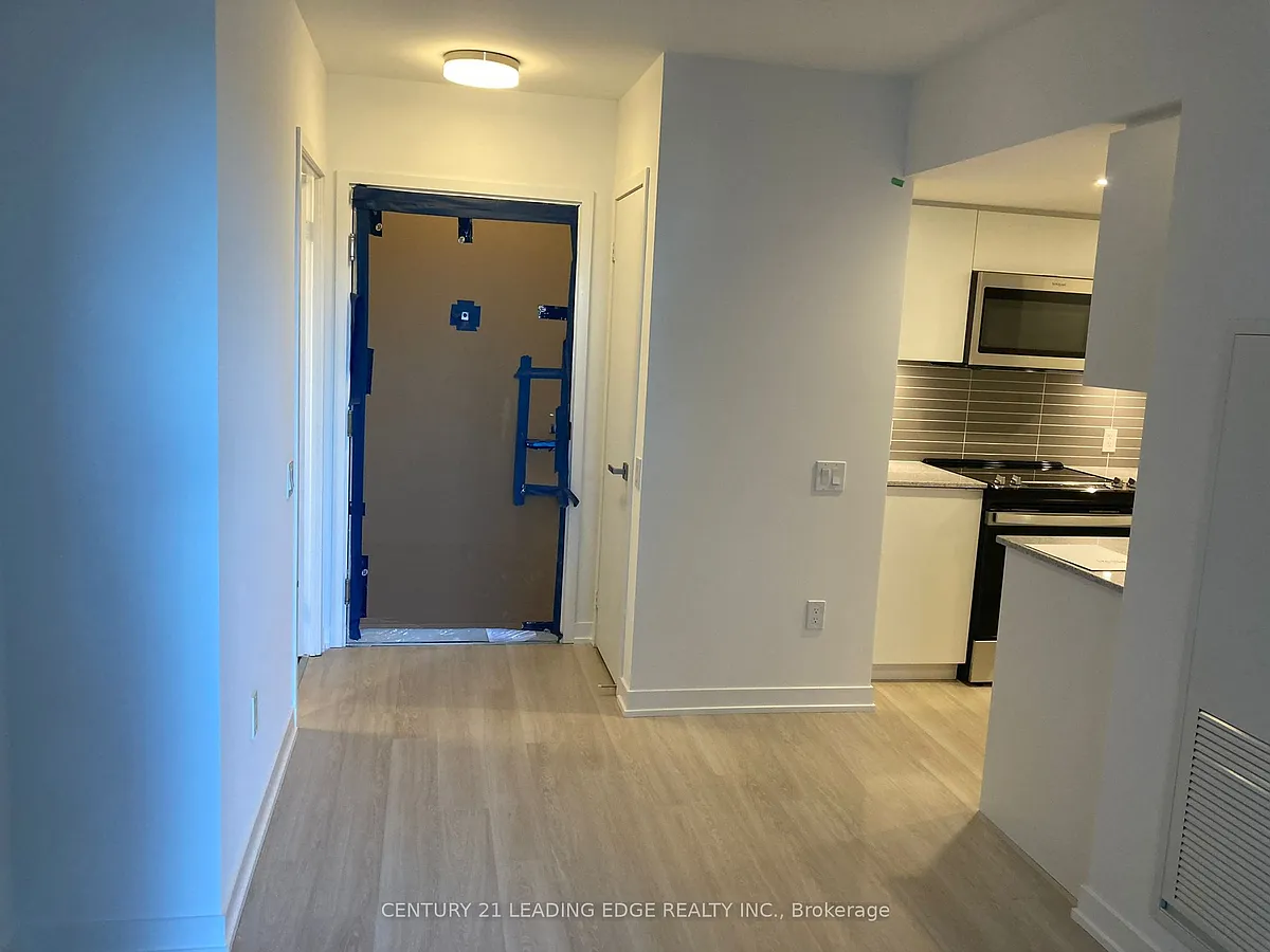 Building Photo - 500 Wilson Ave #521