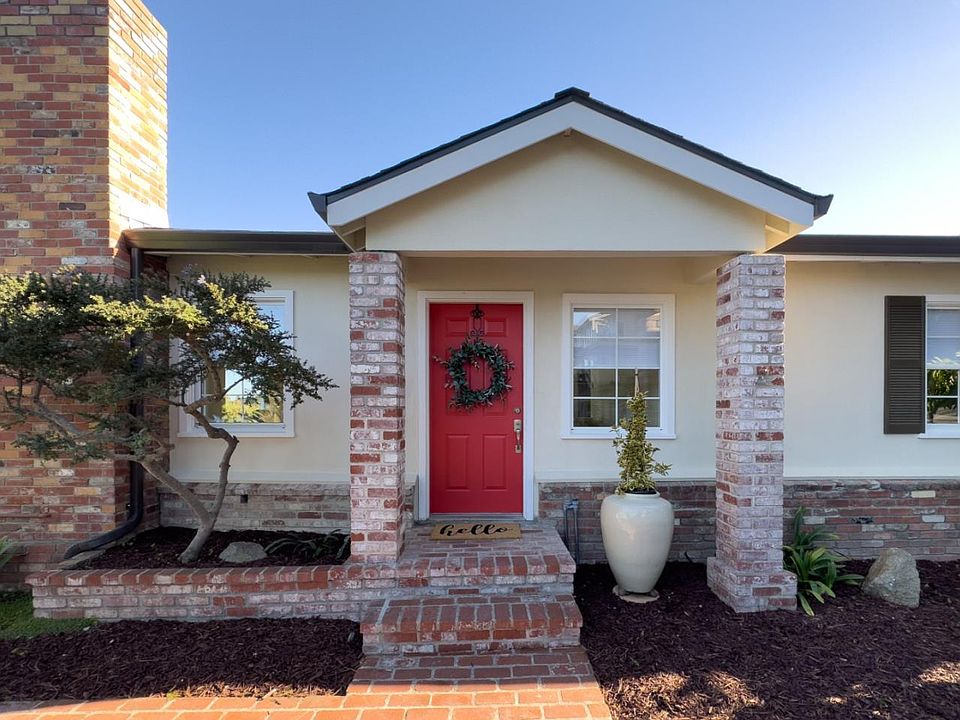 1st image of 25 Cielo Vista Dr