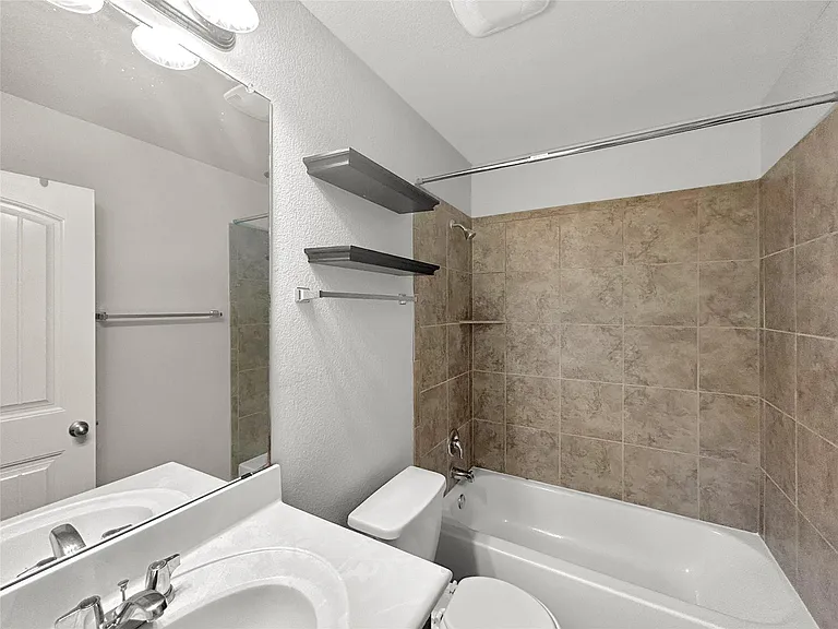 188 Brockston Dr — Photo 20