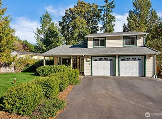9828 Channel Dr NW, Olympia, WA 98502