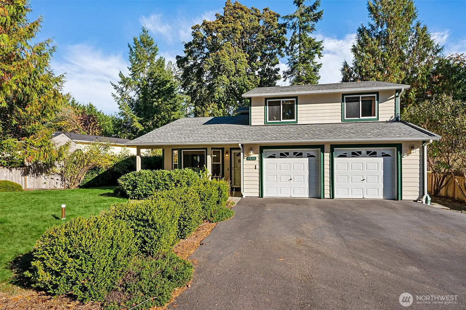 9828 Channel Drive NW photo 1